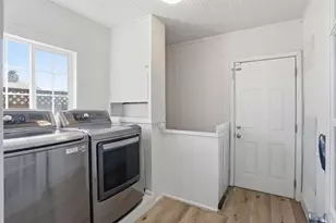 166 E Humboldt St, San Jose, CA 95112 - Photo 20