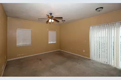 9219 Holly St, Oakland, CA 94603 - Photo 10