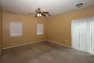 9219 Holly St, Oakland, CA 94603 - Photo 10