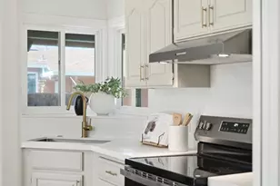 1554 Calinoma Dr, San Jose, CA 95118 - Photo 20