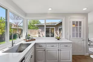 1696 Morning Glory Ln, San Jose, CA 95124 - Photo 16