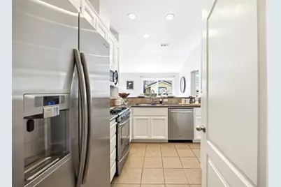 327 Oleander Dr, San Jose, CA 95123 - Photo 8