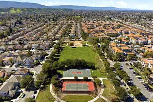 327 Oleander Dr, San Jose, CA 95123 - Photo 24