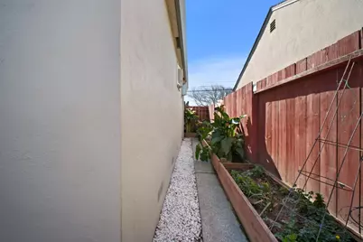 1603 Via Lacqua, San Lorenzo, CA 94580 - Photo 42