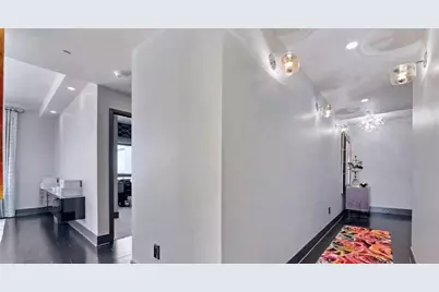 88 E San Fernando St 1905, San Jose, CA 95113 - Photo 4
