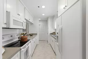 4250 El Camino Real A305, Palo Alto, CA 94306 - Photo 16