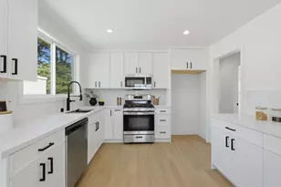 249 Gateway Dr, Pacifica, CA 94044 - Photo 14