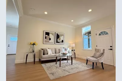 271 N 9th St, San Jose, CA 95112 - Photo 6