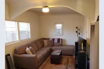 321 Hawthorne St, Salinas, CA 93901 - Photo 2