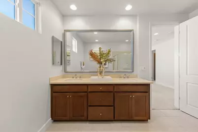560 Holthouse Ter, Sunnyvale, CA 94087 - Photo 18
