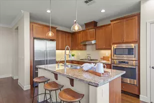 560 Holthouse Terrace, Sunnyvale, CA 94087 - Photo 4