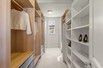 560 Holthouse Ter, Sunnyvale, CA 94087 - Photo 16