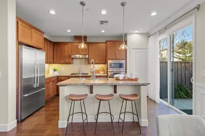 560 Holthouse Ter, Sunnyvale, CA 94087 - Photo 6