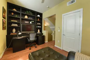 267 Cahill Park Dr, San Jose, CA 95126 - Photo 6