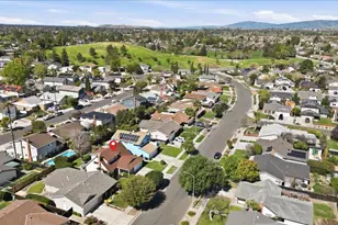 6325 Malory Dr, San Jose, CA 95123 - Photo 20