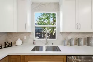 2638 Eaton Ave, Redwood City, CA 94062 - Photo 12