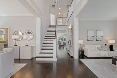 1484 Rosecrest Ter, San Jose, CA 95126 - Photo 2