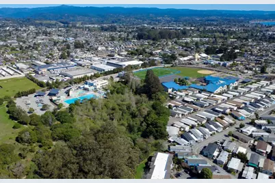 755 14th Ave 308, Santa Cruz, CA 95062 - Photo 2