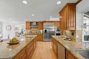 12095 Brookglen Dr, Saratoga, CA 95070 - Photo 24