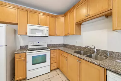 88 N Jackson Ave 415, San Jose, CA 95116 - Photo 6