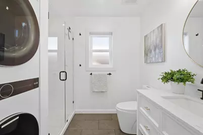 1216 Champagne Ln, San Jose, CA 95132 - Photo 38