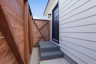 1216 Champagne Ln, San Jose, CA 95132 - Photo 30