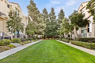 171 Bel Air Ct, Mountain View, CA 94043 - Photo 2