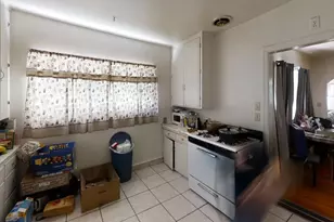 321 Hawthorne St, Salinas, CA 93901 - Photo 4