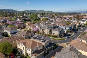 730 Tennyson Dr, Gilroy, CA 95020 - Photo 42