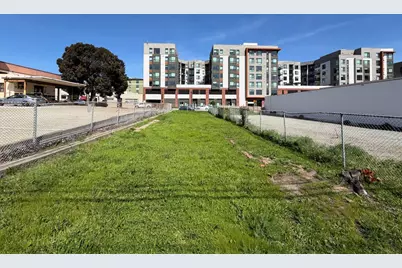 221 Miller Ave, South San Francisco, CA 94080 - Photo 2