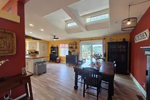 17105 Wilson, Royal Oaks, CA 95076 - Photo 4