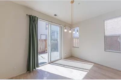 980 Longfellow Dr, Salinas, CA 93906 - Photo 8