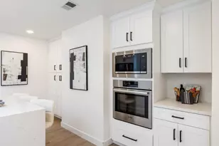 2064 Rialto Ct, Mountain View, CA 94043 - Photo 10