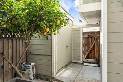 2064 Rialto Ct, Mountain View, CA 94043 - Photo 24