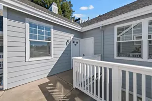 903 Sunrose Ter 310, Sunnyvale, CA 94086 - Photo 4