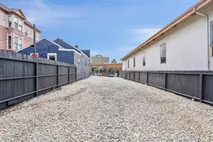 1574 Jerrold Ave, San Francisco, CA 94124 - Photo 4