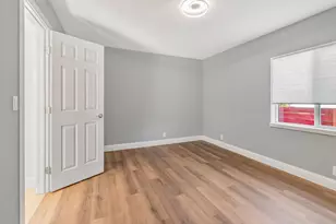 962 S 10th St, San Jose, CA 95112 - Photo 20