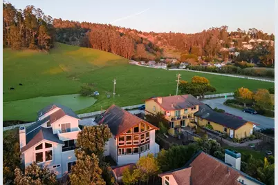 350 6th Ave, Half Moon Bay, CA 94019 - Photo 48