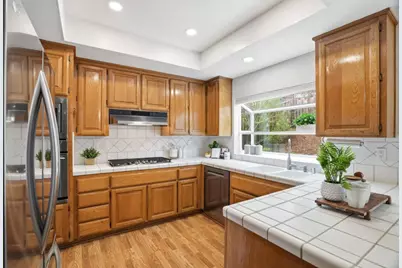 3611 Groesbeck Hill Dr, San Jose, CA 95148 - Photo 14