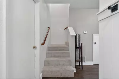 1459 Squire Ct, Hollister, CA 95023 - Photo 6