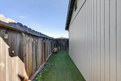 1459 Squire Ct, Hollister, CA 95023 - Photo 32