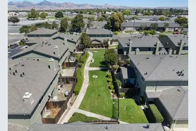 1459 Squire Ct, Hollister, CA 95023 - Photo 40