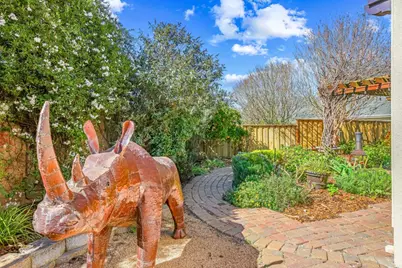 2 Donner St, San Juan Bautista, CA 95045 - Photo 4