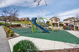 408 Tanoak St, Hollister, CA 95023 - Photo 52