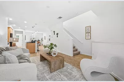 1247 Arabica Ter, San Jose, CA 95126 - Photo 8