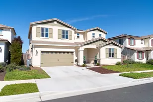 1880 Violet Dr, Hollister, CA 95023 - Photo 2