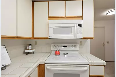 840 Sea Spray Ln 202, Foster City, CA 94404 - Photo 12