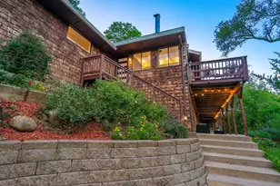 52 Jackson St, Los Gatos, CA 95030 - Photo 2