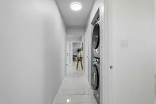 1360 Saratoga Ave, San Jose, CA 95129 - Photo 42