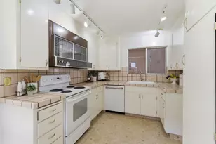 5948 Royal Ann Dr, San Jose, CA 95129 - Photo 12